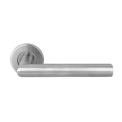 Cina Stainless Steel Modern Entryway Pull Radius Lever Door Handle Furniture Wooden Handle in vendita