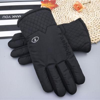 China Wholesale Men's Winter Black Warm Jacquard Gloves Thickened Gloves Plus Non-slip Fleece Memory Fabric Gloves for sale