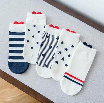 China New Arrival Cotton Antibacterial 5 Pairs Socks Cute Casual Animal Ear Red Heart Girl Socks 35-40 for sale