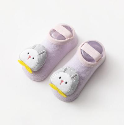 China Breathable Infant Baby Booties Kids Non-slip Flooring Cotton Booties Grip Ankle Non Slip Socks for sale