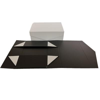 China Handmade Custom Logo Luxury Black Rigid Cardboard Folding Ribbon UV Magnetic Gift Packaging Boxes for sale