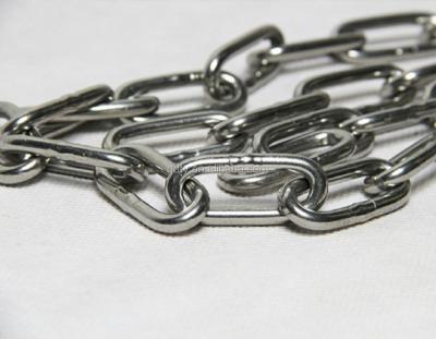 China Load Lifting 316 or 304 Stainless Steel High Strength Link Chain DIN5685 Lifting Chain for sale