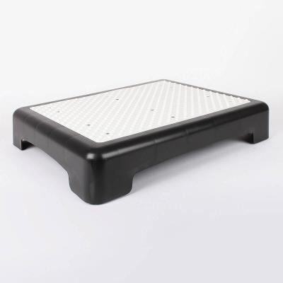 China Stain Resistant Indoor/Outdoor Elevated Riser Step 3 1/2