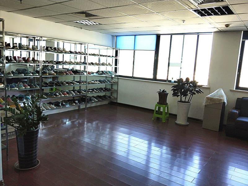 Verified China supplier - Qingdao D&H Footwear Co., Ltd.