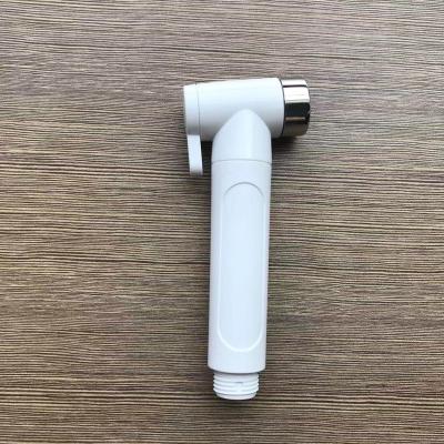 China Without diverter plastic hand held bathroom accessories shattaf bidet spray for bathroom for sale