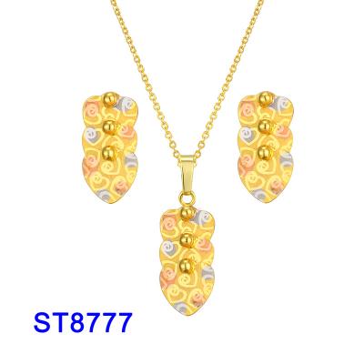 China Factory Direct 2021 Fashion TRENDY Gold Plated Three Colous Dangling Earring And Chain For Girls Sets Womem Gift for sale