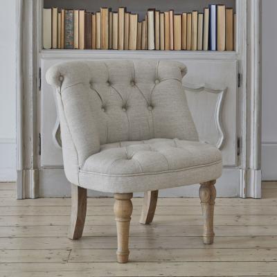 China Vintage wooden accent chair with linen fabric tufted button event rental leisure chair for sale