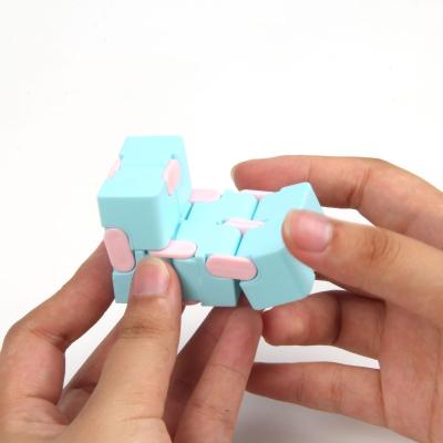 China New Creative Funny Educational Decompression Rubikes Infinity Cube Moving Person Magic Toy Other Macarons Color Decompression for sale