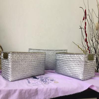 China Sustainable Vegetable Plankton Luxury Baskets Rectangular Silver Basket With Customized Print for sale