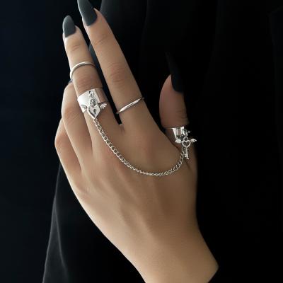 China CLASSIC Creative Design Love Fashion Lock Ring Heart Ring Chain 4pcs Head Joint Set for sale