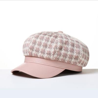 China Checked 2021 New Winter Fashion Hot Women Knitted Newsboy Fiddler Hat Sun Visor Beret Taxi Driver Octagonal Hat With Leather Brim for sale