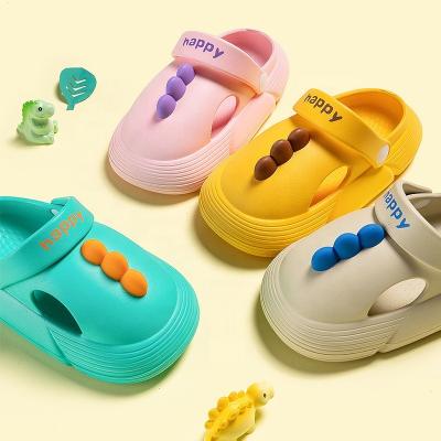 China Lovely Children's Fashion Trend Children's Outdoor Slippers New EVA Two Kinds Home Using Cute Baby Slides Slippers Sandals Slippers For Girls for sale