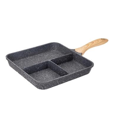 China JEETEE Sustainable Cast Aluminum Breakfast Egg Omelette Bake Ware 3 In 1 Non Stick Divided Frying Pan Grill Pan Granite Cookware Set for sale