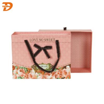 China Match Style Paper Recyclable Slide Boxes , Drawer Boxes With Ribbon Handles for sale