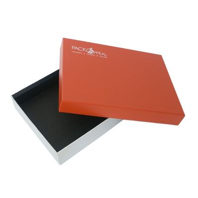 China Recyclable Custom Packaging Logo Printed Cardboard Apparel Box Shipping Boxes for sale