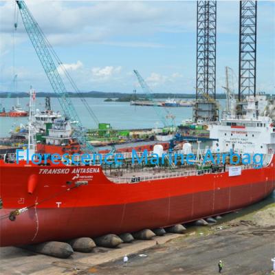 China Het Schip van het schipgebruik Lanceringsnatuurrubber Marine Rubber Airbag Te koop