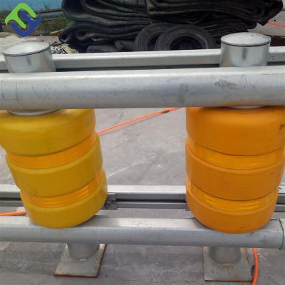 China Barril anti del desplome de Eva Material Safety Roller Barrier del tráfico por carretera en venta