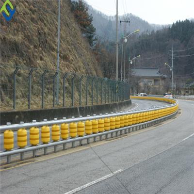 China PU-PVC-Rollen-Sperre Verkehrssicherheit ISO-EVA Buckets Rolling Guardrail für Landstraße zu verkaufen