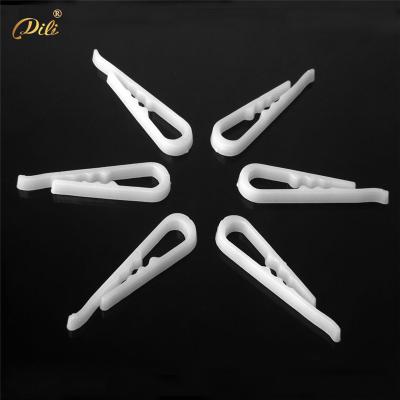 China Plastic Shirts Garment Accessories Shirt Clips Apparel Packaging Clamp for sale