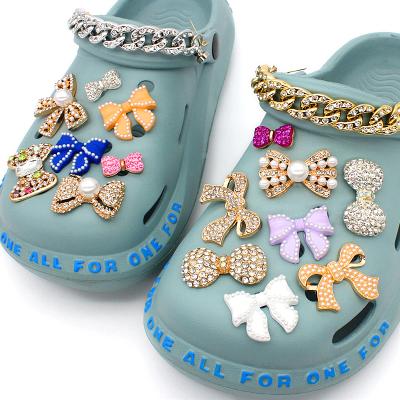 China Wholesale high quality shoe buckle with cheap price designee croc charms designer croc bling chain charms for sale