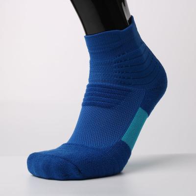 China Hot Selling Anti-foul Terry Bottom Thickened Basketball Socks Custom Made Mens Sports Socks for sale