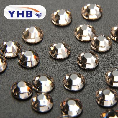 China Rhinestone Crystal Loose Light Silk Hotfix Rhinestone Hotfix Rhinestone Loose Rhinestone Rhinestones For Backing Materials for sale