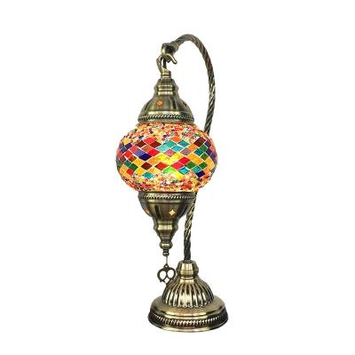 China Homestay Bar Industrial Bar Hotel Restaurant Living Room Bedroom Lamp Vintage Morocco Turkish Handmade Glass Table Lamp for sale