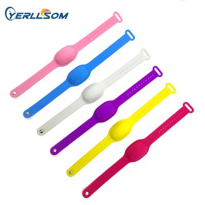 China Cute Reusable Portable Wrist Strap Hand Sanitizer Waterproof Wearable Watch Customized Creative Silicone Disinfection Wristbands for sale