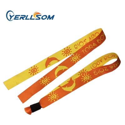 China Custom Personal Printed Fabric Vintage Wristbansd For Promotional Gifts Y22041802 for sale