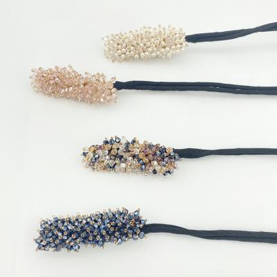 China Bridal Hair Pin New Arrivals Insti Rhinestone Hair Clips Elegant Handmade Disc Pearl Hair Decoration for sale