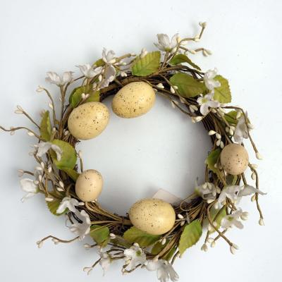 China Easter Decoration Easter Door Wreaths Handcrafted Wreaths Storage For Wreaths With Leaves And Eggs for sale