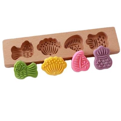 China Sustainable Wooden Pastry Mold Baking Tool for Making Mung Bean Cake Ice Skin Fondant Cake Mold Mooncake Baking Mold for sale