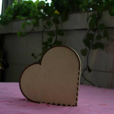 China Unfinished China heart shaped wooden box for gift jeweley and wooden watch box packing for sale