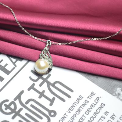 China Cute Tiny Dangling Freshwater Pearl Circle Pearl Pendant Necklace High Grade Pearl Choker Necklace for sale