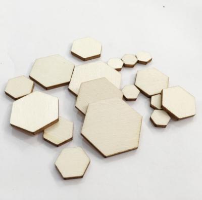 China New Collections Factory Customized Blank White Hexagons Cheap Wooden Plate Shape Africa Price Crafts Gift for sale