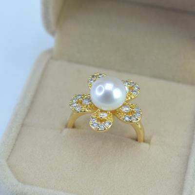 China Original beautiful real pearl wedding ring high gloss resizable pearl romantic curly ring wholesale for sale