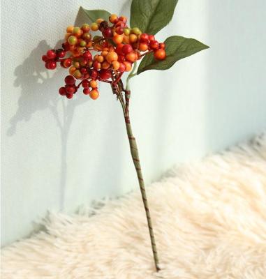 China Easily Remodeled Berry Pick W/Leaves Artificial Christmas Flower Decoration for sale