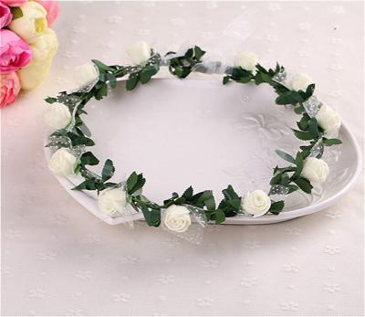 China Hot Sale Flower Hair Garland W/Leaves and Mesh Wedding Decoration Floral Hair Roses Braids for Girls for sale