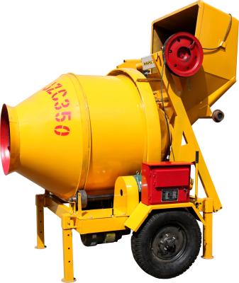 China Single Portable Cement Concrete Mixer Machine Diesel Operation Manual Turning Mobile Small Self Loading Concrete Mixer With Lift for sale