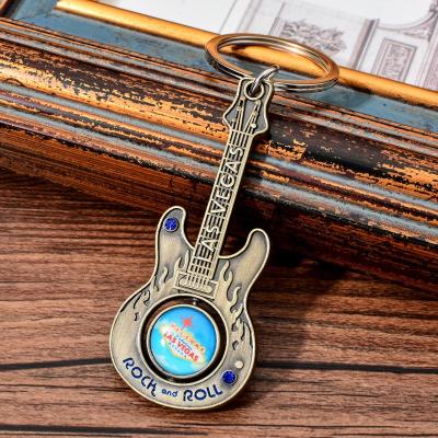 China Hot Selling Amazon Metal Guitar Zinc Alloy Shape Key Chain With New Design for sale