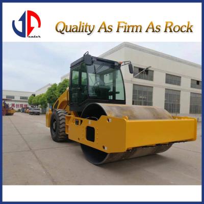 China FULL HYDRAULIC SINGLE DRUM VIBRATORY ROLLER JA610H for sale