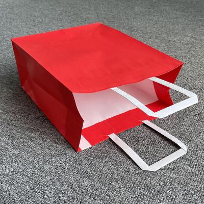 China Wholesale Personalized Biodegradable Plain Paper Red Card Shopping White Paper Gift Wrapping Bags With Handles For Clothing Flowers for sale