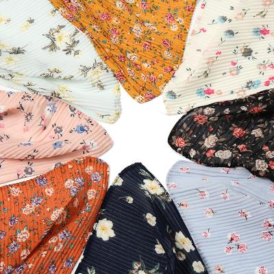 China Daily Life Wholesale New Fashion Bubble Chiffon Printed Muslim Hijab Scarf Woman Pleated Headscarf For Sale for sale