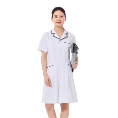 China Comfortable Women Doctor Uniforms Laboratory Coat Hospital Dentist Lab Coat for sale