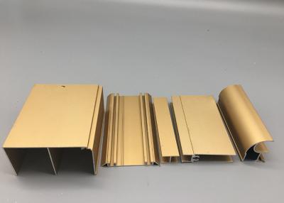 China Sandy arruinó el oro anodizado de los perfiles del aluminio que anodizaba los perfiles sacados de aluminio en venta