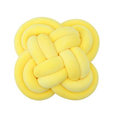 China Anti-pilling Hottest Flower Shaped Plush Tile Cushion Decoration for sale