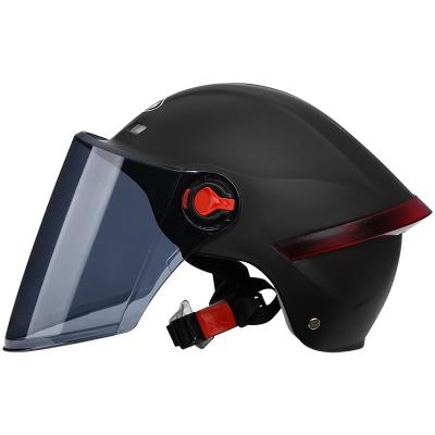 China Motorcycle Main Fashionable Wearable Helmet Personality Riding Protection BYB/X-206 Safety Taillight Reflective Helmet for sale