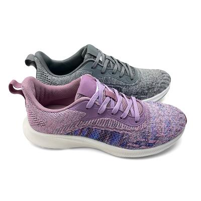 China 2021 Women's Running Shoes Women's Fashion Sneakers Breathable Mesh Sports Comfortable Size On for sale