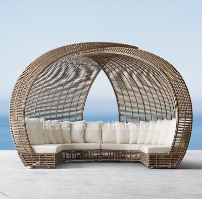 China Weather furniture wicker daybed outdoor rattan woven folding bed round sofa hut bed for sale