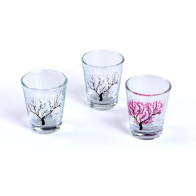 China 2021 Viable Hot Selling Mini Shot Glass Whiskey Cup 60ml 2oz Shot Glass Customized Color Change for sale